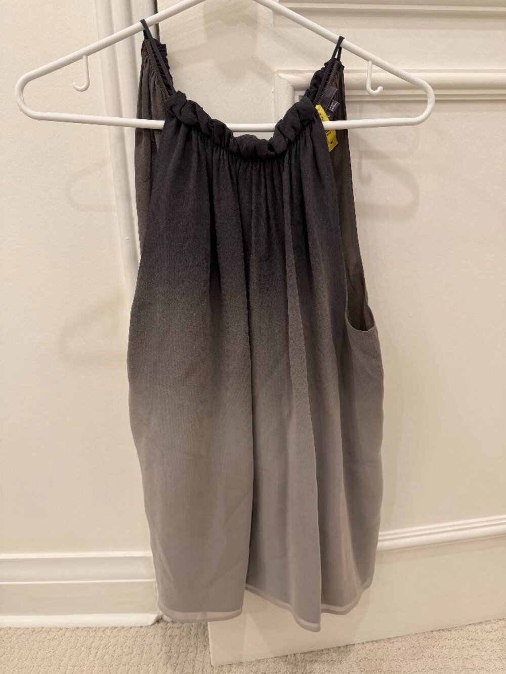 Vince sleeveless blouse | Ombre gray | High neck